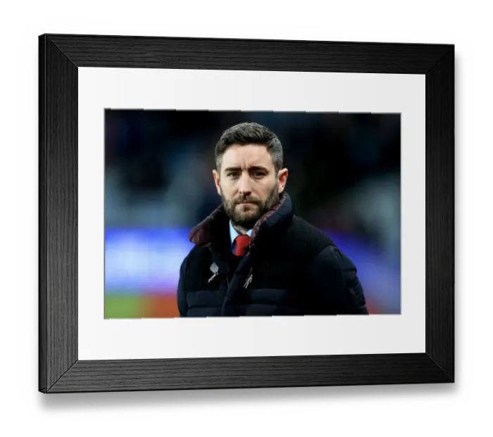 Framed Print : Johnson in Charge: Lee Leads Bristol City at Villa Park, 2017