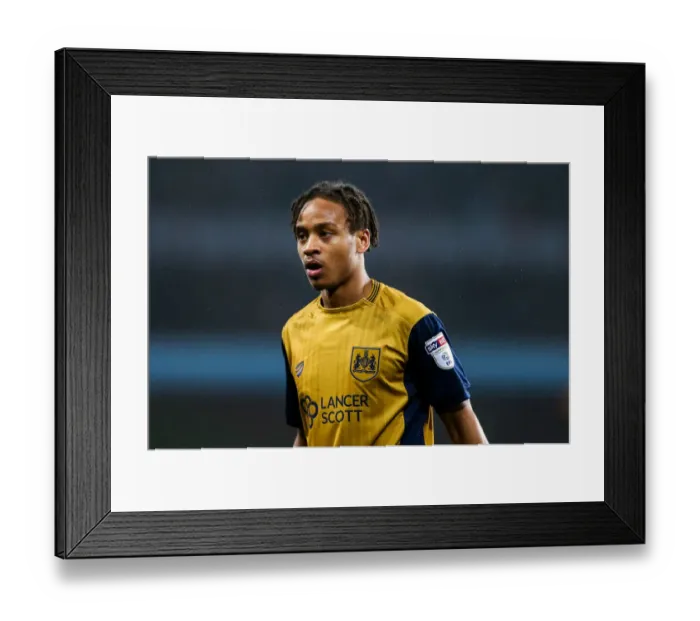 Framed Print : Bobby Reid of Bristol City vs Aston Villa, Sky Bet EFL Championship, Villa Park, 2017 Framed Print : Bobby Reid of Bristol City vs Aston Villa, Sky Bet EFL Championship, Villa Park, 2017
