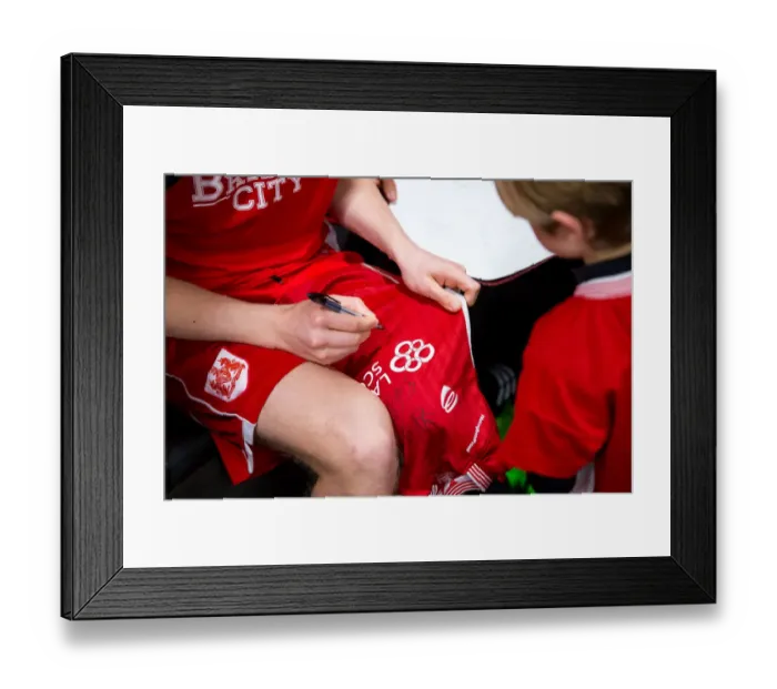 Framed Print : Mascots Meet Players: Bristol City vs Burton Albion, Sky Bet EFL Championship, Ashton Gate Framed Print : Mascots Meet Players: Bristol City vs Burton Albion, Sky Bet EFL Championship, Ashton Gate