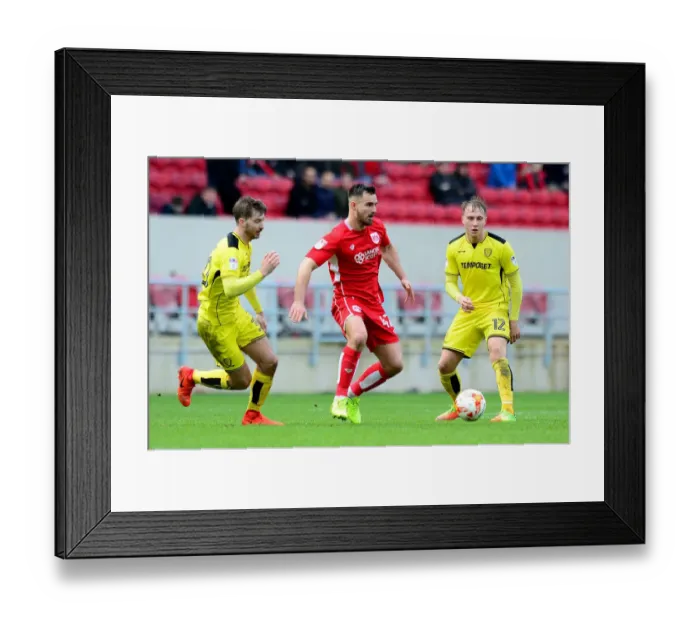 Framed Print : Bristol City vs Burton Albion: Bailey Wright in Action at Ashton Gate, Sky Bet Championship (March 4, 2017) Framed Print : Bristol City vs Burton Albion: Bailey Wright in Action at Ashton Gate, Sky Bet Championship (March 4, 2017)