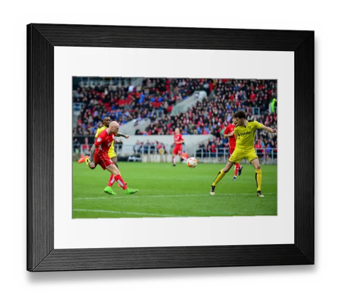 Framed Print : Bristol City vs Burton Albion: David Cotterill in Action at Ashton Gate, March 4, 2017 (Sky Bet Championship)