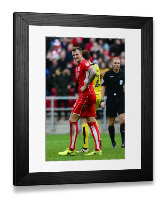 Framed Print : Aden Flint's Disappointment: Bristol City vs Burton Albion, 04-03-2017 Framed Print : Aden Flint's Disappointment: Bristol City vs Burton Albion, 04-03-2017