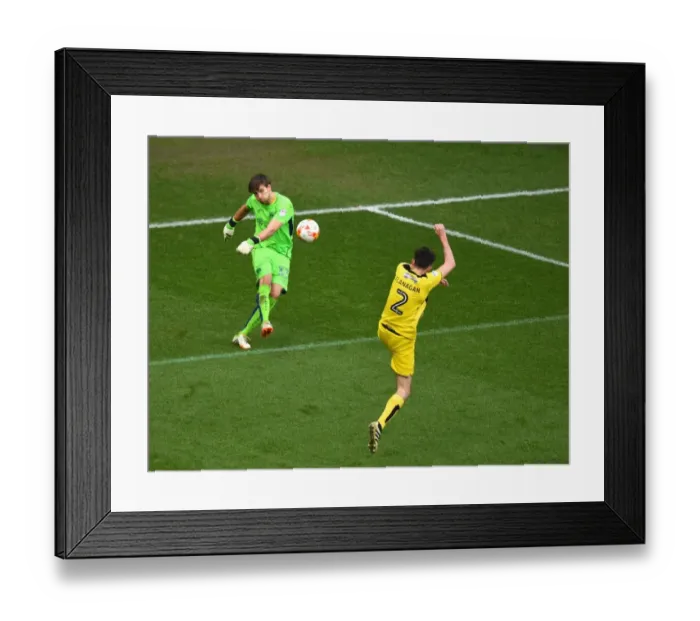 Framed Print : Bristol City vs Burton Albion: Fabian Giefer in Action at Ashton Gate, March 4, 2017 (Sky Bet Championship) Framed Print : Bristol City vs Burton Albion: Fabian Giefer in Action at Ashton Gate, March 4, 2017 (Sky Bet Championship)
