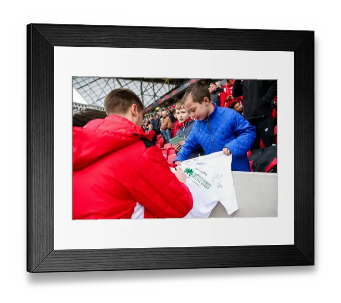 Framed Print : Bristol City's Jens Hegeler Signs Shirt for CHSW at Ashton Gate Framed Print : Bristol City's Jens Hegeler Signs Shirt for CHSW at Ashton Gate