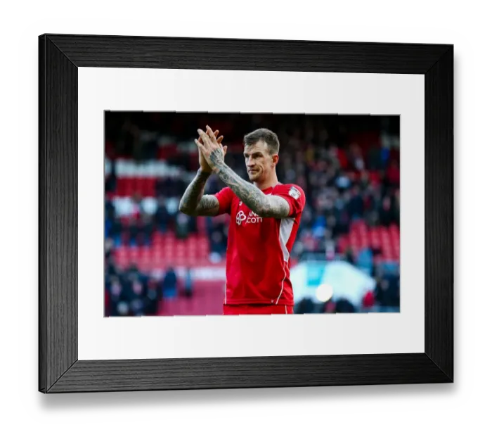 Framed Print : Bristol City's Aden Flint Disappointed After 0-0 Draw with Burton Albion, Moving Them into the Championship Relegation Zone Framed Print : Bristol City's Aden Flint Disappointed After 0-0 Draw with Burton Albion, Moving Them into the Championship Relegation Zone