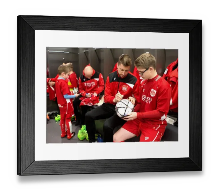 Framed Print : Bristol City: Uniting Mascots and Players in the Dressing Room - Sky Bet Championship Match vs Norwich City