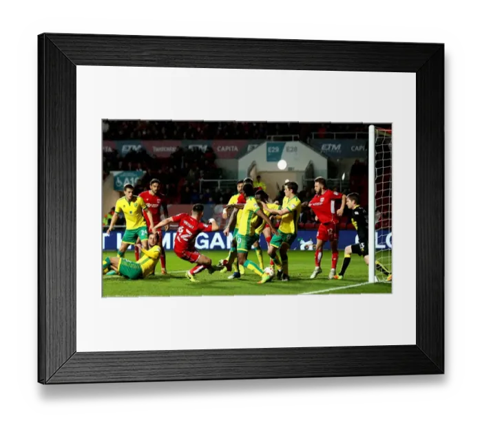 Framed Print : Bailey Wright's Dramatic Equalizer: Bristol City vs. Norwich City in Sky Bet Championship Framed Print : Bailey Wright's Dramatic Equalizer: Bristol City vs. Norwich City in Sky Bet Championship