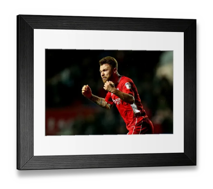 Framed Print : Bristol City Celebrate Bailey Wright's Goal Against Norwich City - Sky Bet Championship (07 / 03 / 2017)