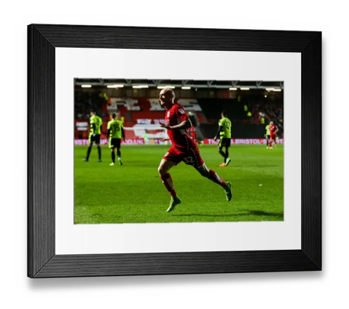 Framed Print : Bristol City's David Cotterill Scores Penalty to Secure 4-0 Lead Over Huddersfield Town