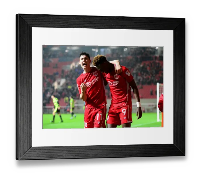 Framed Print : Bristol City's Tammy Abraham and Callum O'Dowda Celebrate Goal vs. Huddersfield Town (17 March 2017)