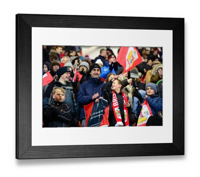 Framed Print : Bristol City vs Huddersfield Town: Passionate Fans at Ashton Gate, Sky Bet Championship (17 / 03 / 2017) Framed Print : Bristol City vs Huddersfield Town: Passionate Fans at Ashton Gate, Sky Bet Championship (17 / 03 / 2017)