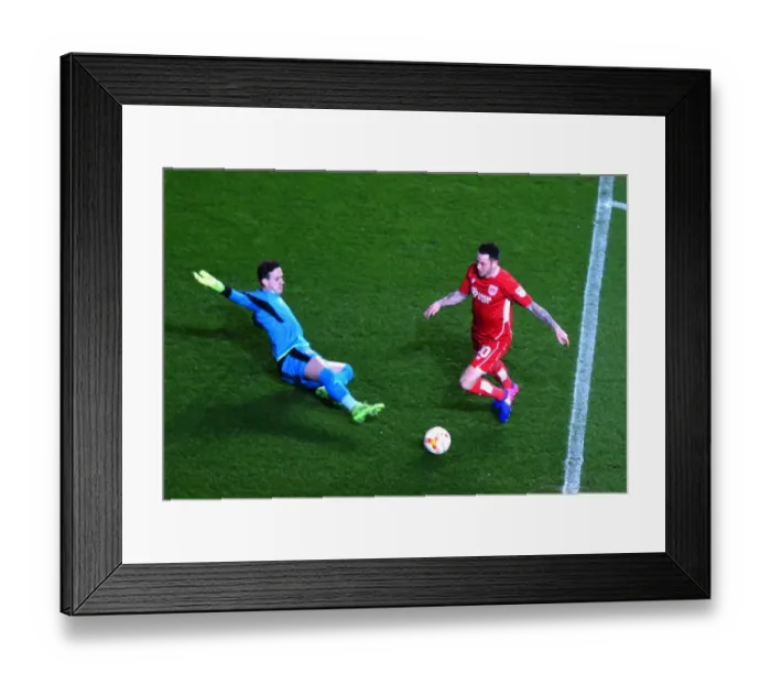 Framed Print : Lee Tomlin Scores Past Danny Ward: A Pivotal Moment in Bristol City's Sky Bet Championship Victory over Huddersfield Town (March 17, 2017) Framed Print : Lee Tomlin Scores Past Danny Ward: A Pivotal Moment in Bristol City's Sky Bet Championship Victory over Huddersfield Town (March 17, 2017)