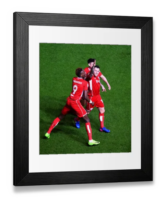 Framed Print : Bristol City's Lee Tomlin Celebrates Goal Against Huddersfield Town, Sky Bet Championship 2017