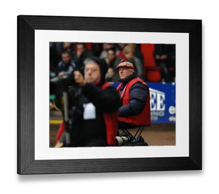 Framed Print : Bristol City vs. Nottingham Forest: A Football Rivalry - Season 8-9 Framed Print : Bristol City vs. Nottingham Forest: A Football Rivalry - Season 8-9
