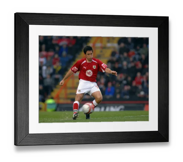 Framed Print : Bristol City vs. Nottingham Forest: A Football Rivalry - Season 08-09 Framed Print : Bristol City vs. Nottingham Forest: A Football Rivalry - Season 08-09