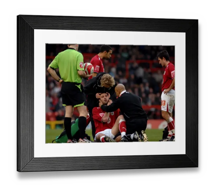 Framed Print : Bristol City vs. Nottingham Forest: A Football Rivalry - Season 08-09 Framed Print : Bristol City vs. Nottingham Forest: A Football Rivalry - Season 08-09