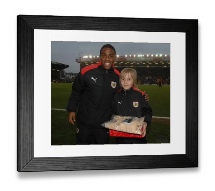 Framed Print : Clash of Titans: Bristol City vs. Nottingham Forest (Season 08-09) Framed Print : Clash of Titans: Bristol City vs. Nottingham Forest (Season 08-09)
