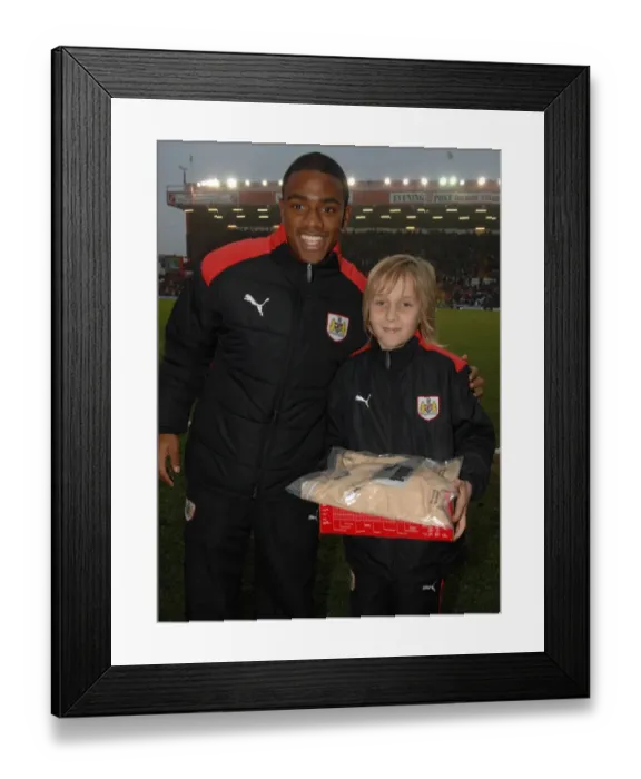 Framed Print : Bristol City vs. Nottingham Forest: A Football Rivalry - Season 08-09 Framed Print : Bristol City vs. Nottingham Forest: A Football Rivalry - Season 08-09