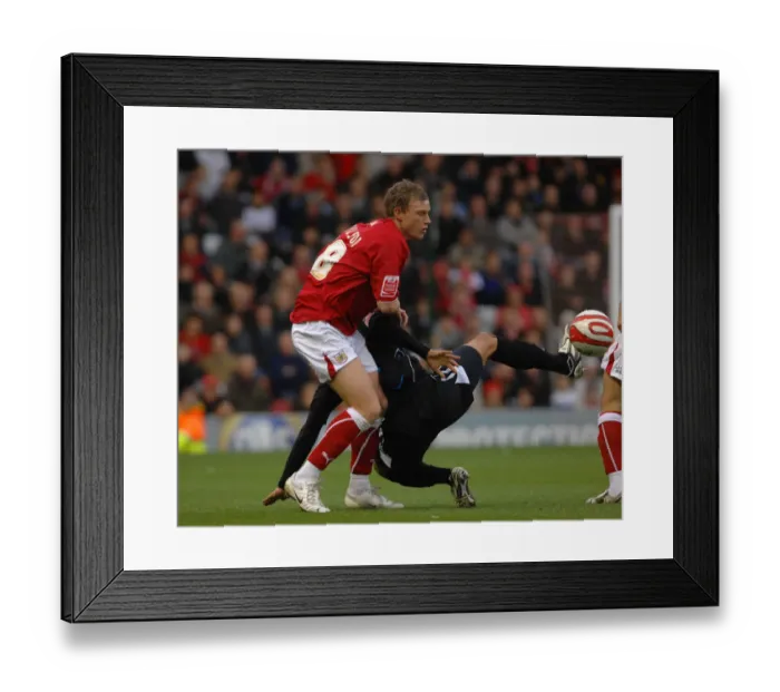 Framed Print : Bristol City vs. Nottingham Forest: A Football Rivalry - Season 08-09 Framed Print : Bristol City vs. Nottingham Forest: A Football Rivalry - Season 08-09