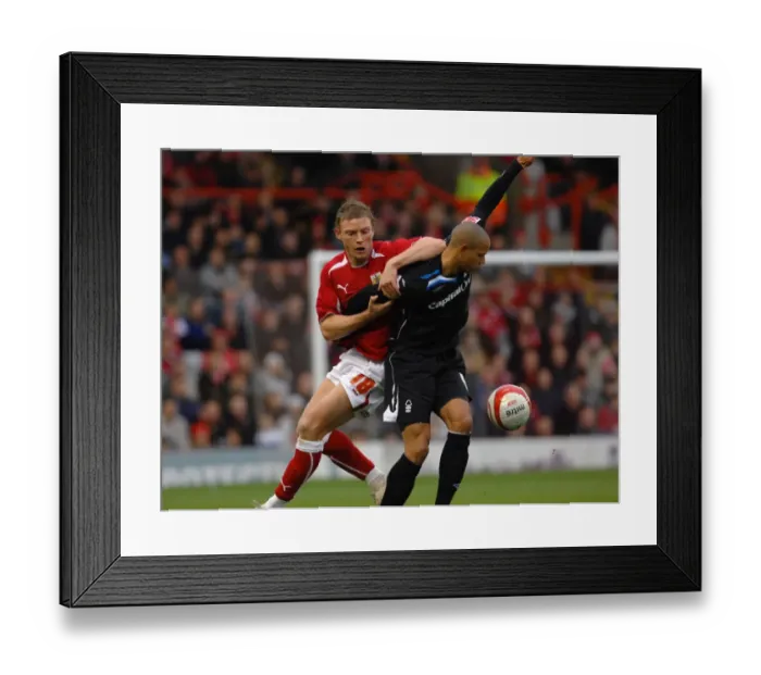 Framed Print : Clash of Titans: Bristol City vs. Nottingham Forest (Season 08-09)