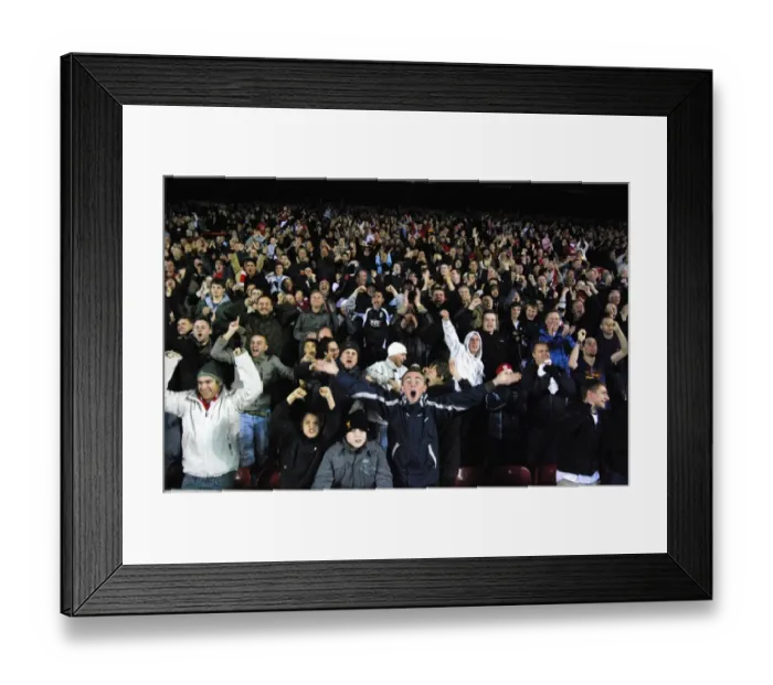 Framed Print : Bristol City vs. Nottingham Forest: A Football Rivalry - Season 08-09 Framed Print : Bristol City vs. Nottingham Forest: A Football Rivalry - Season 08-09