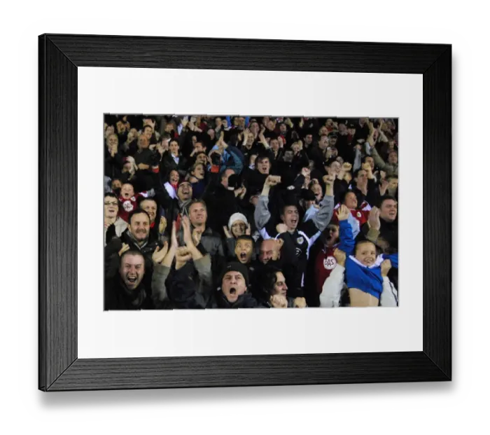 Framed Print : Bristol City vs. Nottingham Forest: A Football Rivalry - Season 08-09 Framed Print : Bristol City vs. Nottingham Forest: A Football Rivalry - Season 08-09