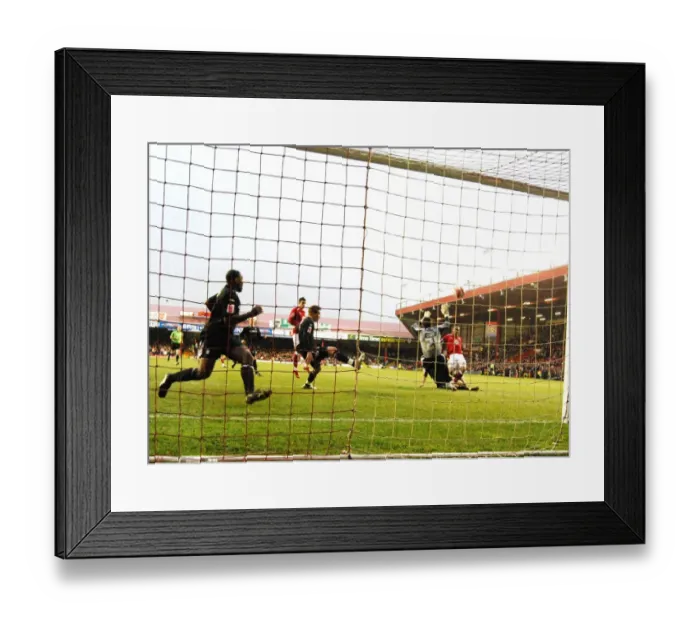 Framed Print : Bristol City vs. Nottingham Forest: A Football Rivalry - Season 8-9 Framed Print : Bristol City vs. Nottingham Forest: A Football Rivalry - Season 8-9