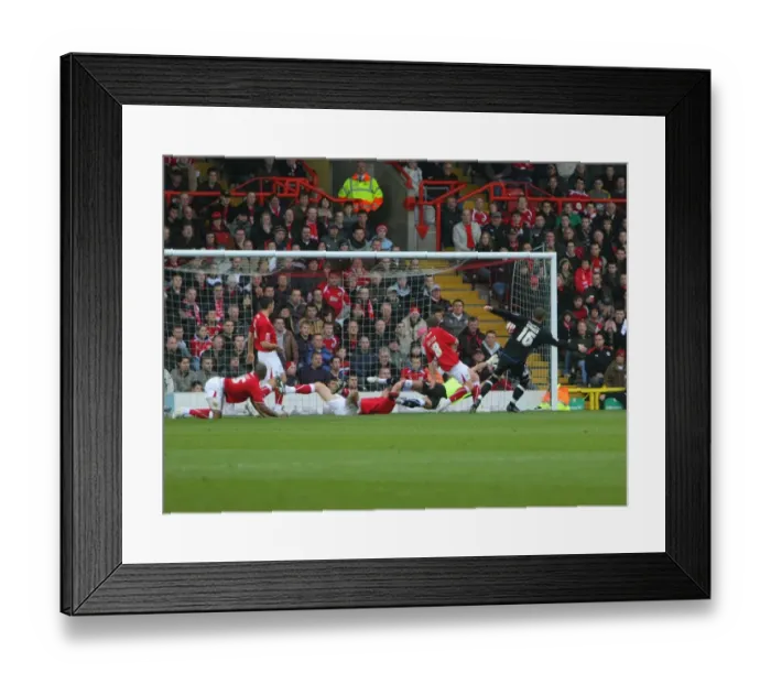 Framed Print : Bristol City vs. Nottingham Forest: A Football Rivalry - 08-09 Season Framed Print : Bristol City vs. Nottingham Forest: A Football Rivalry - 08-09 Season