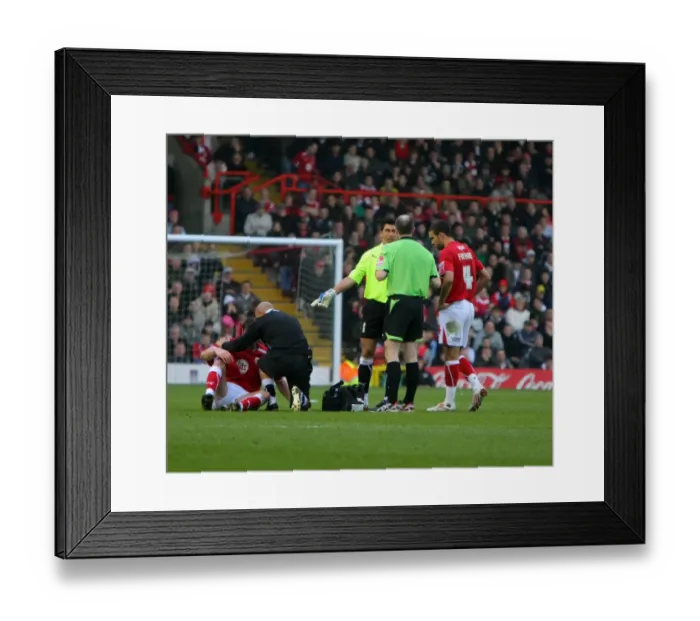 Framed Print : Bristol City vs. Nottingham Forest: A Football Rivalry from the 08-09 Season