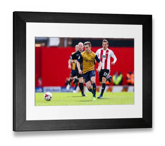 Framed Print : Brentford vs. Bristol City: Joe Bryan Faces Off Against Kerschbaumer at Griffin Park Framed Print : Brentford vs. Bristol City: Joe Bryan Faces Off Against Kerschbaumer at Griffin Park