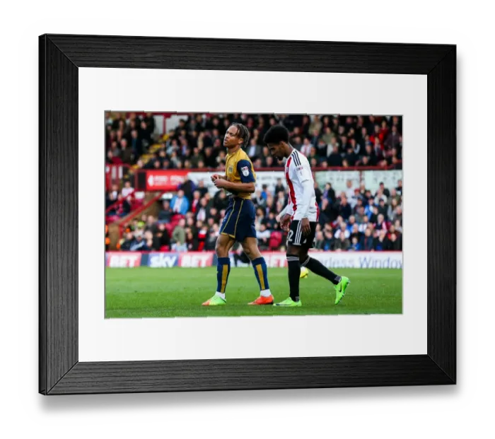 Framed Print : Bobby Reid's Frustration: Brentford vs. Bristol City, 01 / 04 / 2017 Framed Print : Bobby Reid's Frustration: Brentford vs. Bristol City, 01 / 04 / 2017