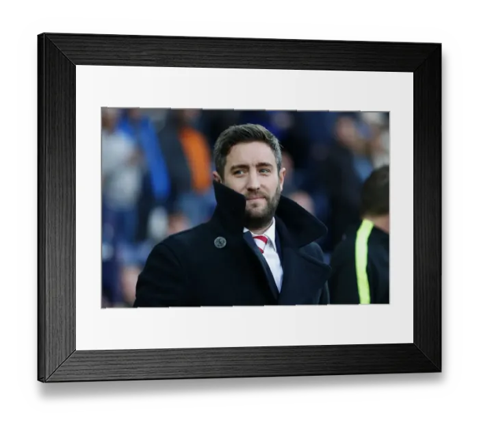 Framed Print : Johnson Guides Bristol City at Deepdale: Sky Bet Championship Clash vs Preston North End (April 4, 2017) Framed Print : Johnson Guides Bristol City at Deepdale: Sky Bet Championship Clash vs Preston North End (April 4, 2017)