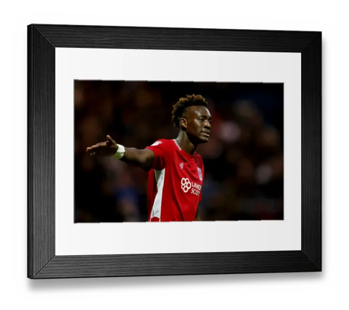 Framed Print : Tammy Abraham Leads Bristol City at Deepdale against Preston North End, Sky Bet Championship (April 4, 2017) Framed Print : Tammy Abraham Leads Bristol City at Deepdale against Preston North End, Sky Bet Championship (April 4, 2017)