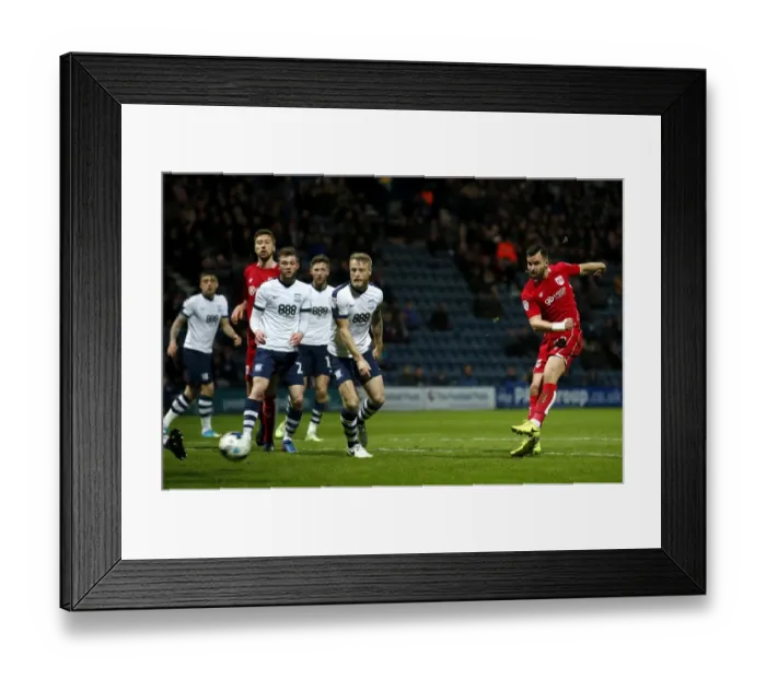 Framed Print : Bristol City's Bailey Wright Fires a Shot at Goal vs. Preston North End, Sky Bet Championship (April 4, 2017)
