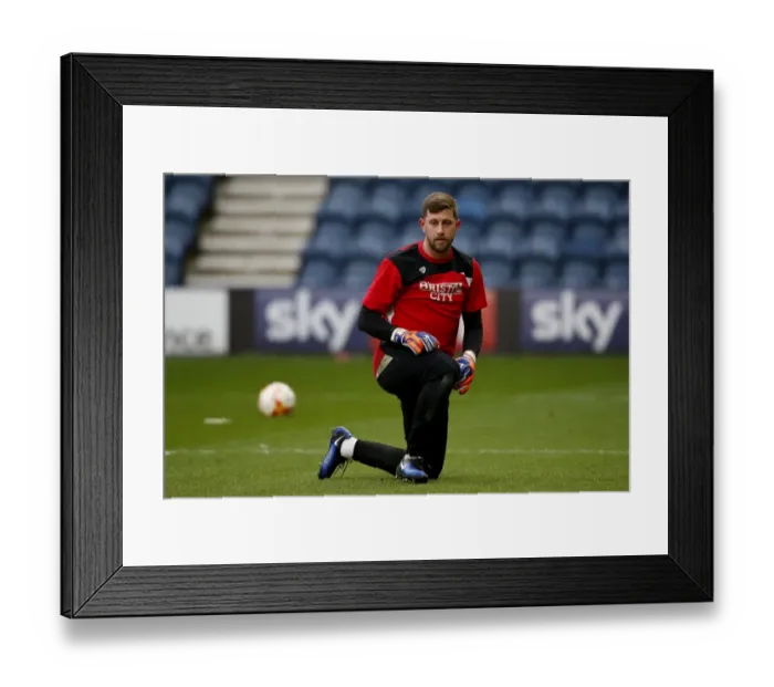 Framed Print : Bristol City's Frank Fielding Gears Up at Preston North End's Deepdale, Sky Bet Championship (04.04.17)