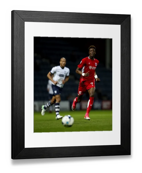 Framed Print : Tammy Abraham Leads Bristol City Charge Against Preston North End, April 2017 Framed Print : Tammy Abraham Leads Bristol City Charge Against Preston North End, April 2017