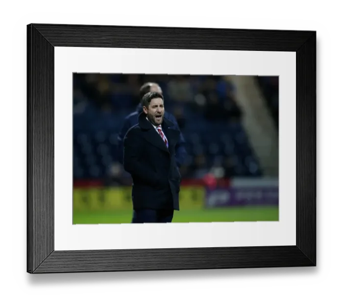 Framed Print : Johnson Urges On Bristol City at Deepdale, 04-04-2017 Framed Print : Johnson Urges On Bristol City at Deepdale, 04-04-2017