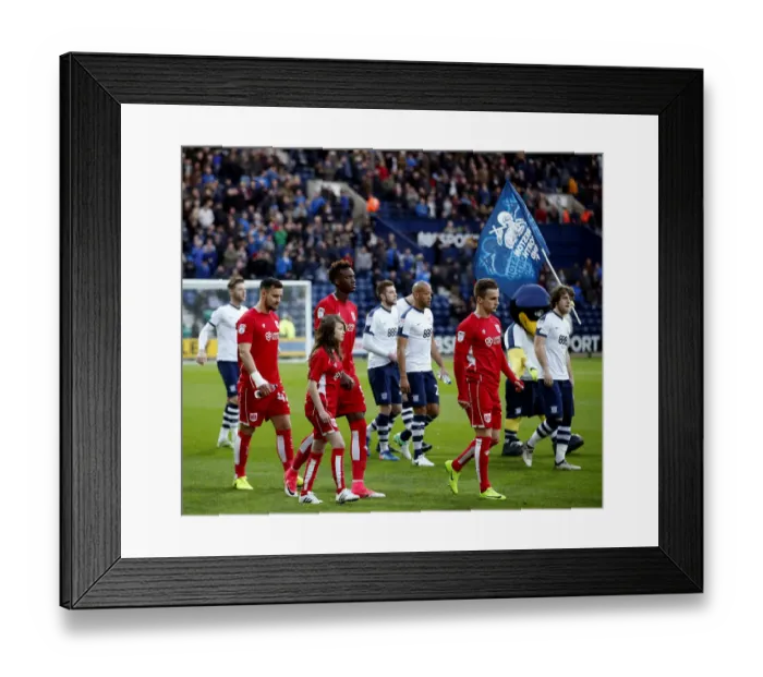 Framed Print : Bristol City's Tammy Abraham with Mascot at Preston North End, Sky Bet Championship (04.04.2017) Framed Print : Bristol City's Tammy Abraham with Mascot at Preston North End, Sky Bet Championship (04.04.2017)