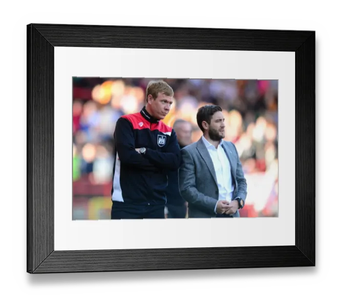 Framed Print : Bristol City FC: Lee Johnson and Dean Holden Discuss Tactics Ahead of Wolves Clash (April 2017) Framed Print : Bristol City FC: Lee Johnson and Dean Holden Discuss Tactics Ahead of Wolves Clash (April 2017)