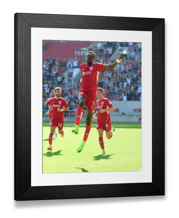 Framed Print : Tammy Abraham's Thrilling Goal Celebration: Historic Upset of Wolverhampton Wanderers by Bristol City in Sky Bet Championship (08 / 04 / 2017)