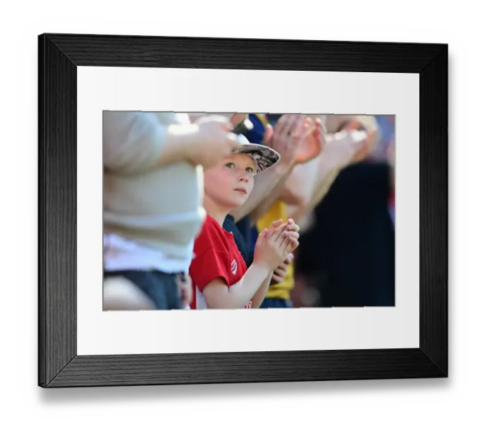 Framed Print : Sea of Passion: Bristol City Fans Fervent Display against Wolverhampton Wanderers, Sky Bet Championship (08.04.2017)