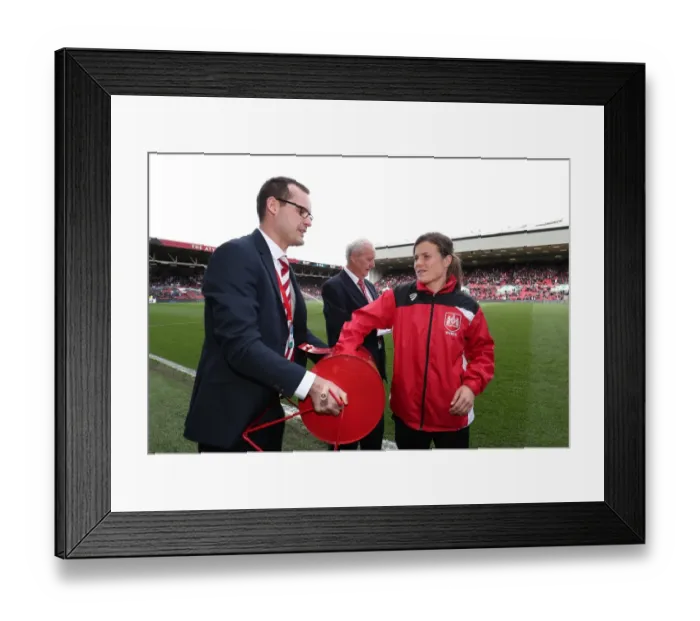 Framed Print : Half Time Draw at Ashton Gate: Hayley Ladd of Bristol City Women