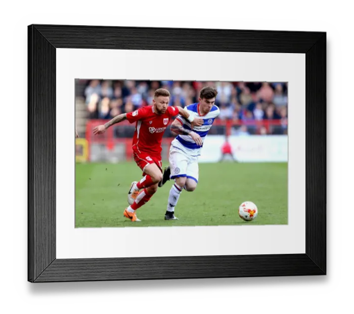 Framed Print : Matt Taylor Dashes Past Ryan Manning: Intense Moment from Bristol City vs. Queens Park Rangers Championship Clash Framed Print : Matt Taylor Dashes Past Ryan Manning: Intense Moment from Bristol City vs. Queens Park Rangers Championship Clash