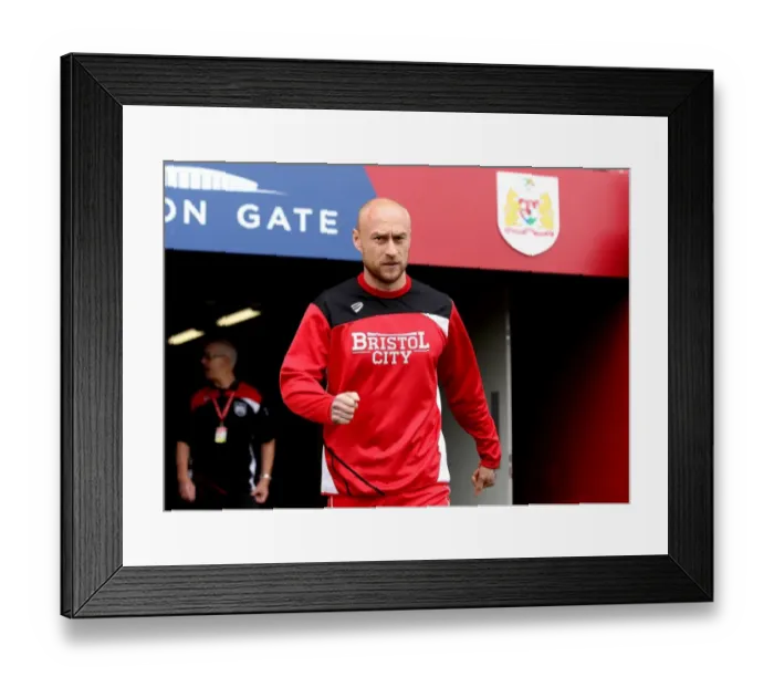 Framed Print : David Cotterill in Action: Bristol City vs Queens Park Rangers at Ashton Gate (14 / 04 / 2017) Framed Print : David Cotterill in Action: Bristol City vs Queens Park Rangers at Ashton Gate (14 / 04 / 2017)