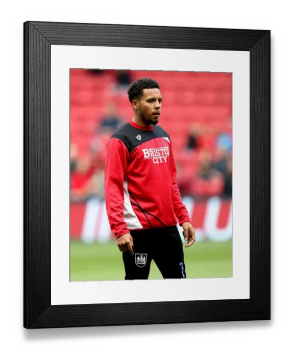Framed Print : Bristol City's Korey Smith in Action Against Queens Park Rangers, Sky Bet Championship 2017