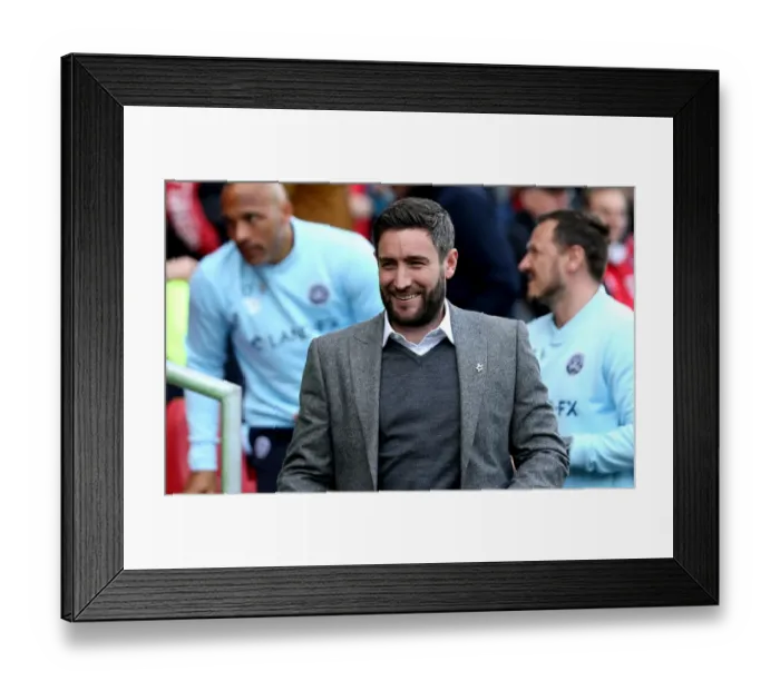 Framed Print : Lee Johnson Rallies Bristol City Against Queens Park Rangers in Sky Bet Championship Showdown at Ashton Gate Framed Print : Lee Johnson Rallies Bristol City Against Queens Park Rangers in Sky Bet Championship Showdown at Ashton Gate