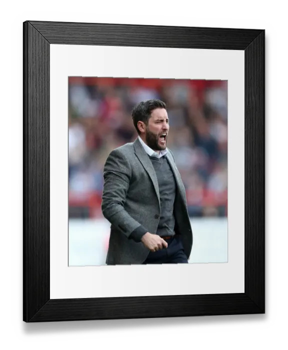 Framed Print : Lee Johnson Shouting During Bristol City vs Queens Park Rangers Championship Match at Ashton Gate, 2017