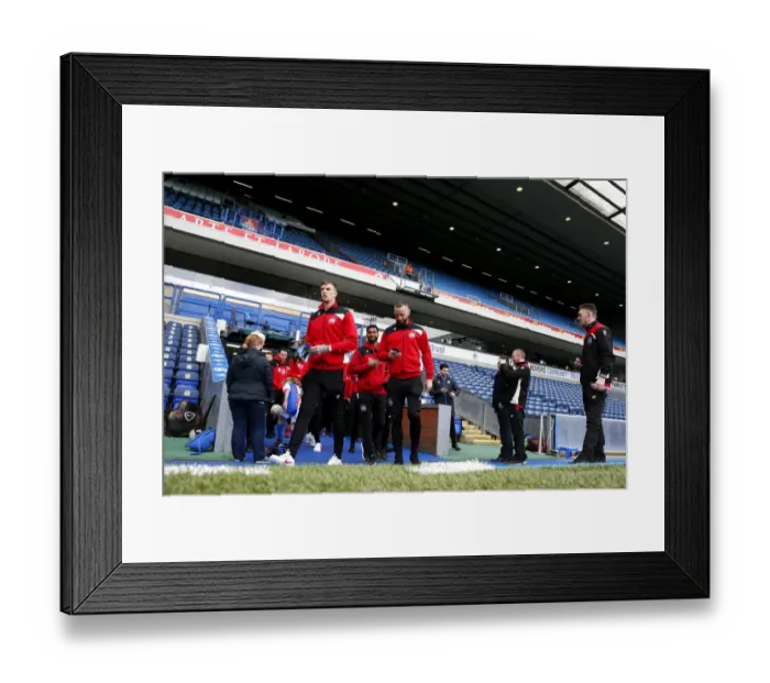 Framed Print : Bristol City Players Arrive at Ewood Park Ahead of Blackburn Rovers Clash, 17th April 2017 Framed Print : Bristol City Players Arrive at Ewood Park Ahead of Blackburn Rovers Clash, 17th April 2017