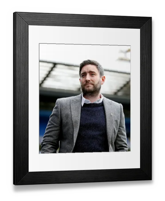 Framed Print : Lee Johnson Guides Bristol City at Ewood Park against Blackburn Rovers, Sky Bet Championship (April 17, 2017) Framed Print : Lee Johnson Guides Bristol City at Ewood Park against Blackburn Rovers, Sky Bet Championship (April 17, 2017)