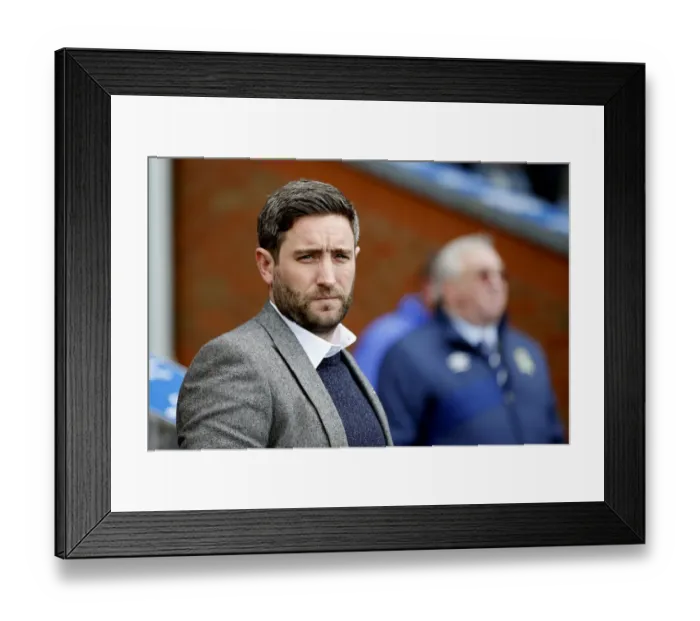 Framed Print : Lee Johnson Leads Bristol City at Ewood Park against Blackburn Rovers, Sky Bet Championship (170417) Framed Print : Lee Johnson Leads Bristol City at Ewood Park against Blackburn Rovers, Sky Bet Championship (170417)